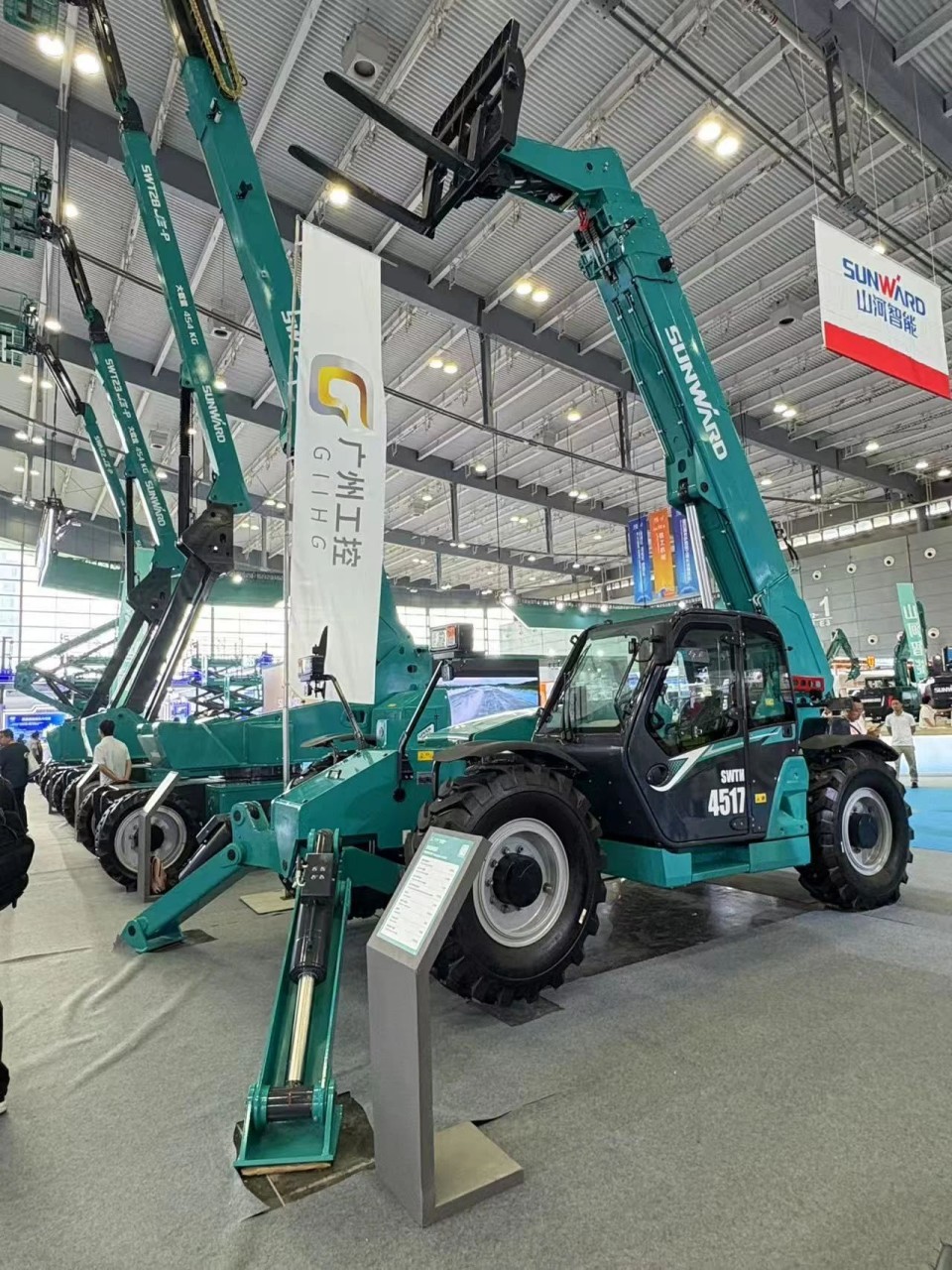 CICEE 2025 | Đã nâng cấp! Xe nâng SWTH4517 thế hệ mới đã ra mắt tại triển lãm Changsha