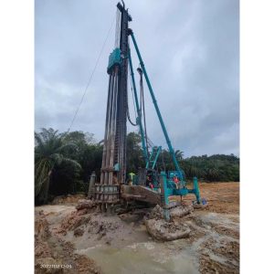 Máy khoan xi măng đất CDM Sunward SWCH 680-155M