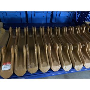 Tai gầu máy xúc